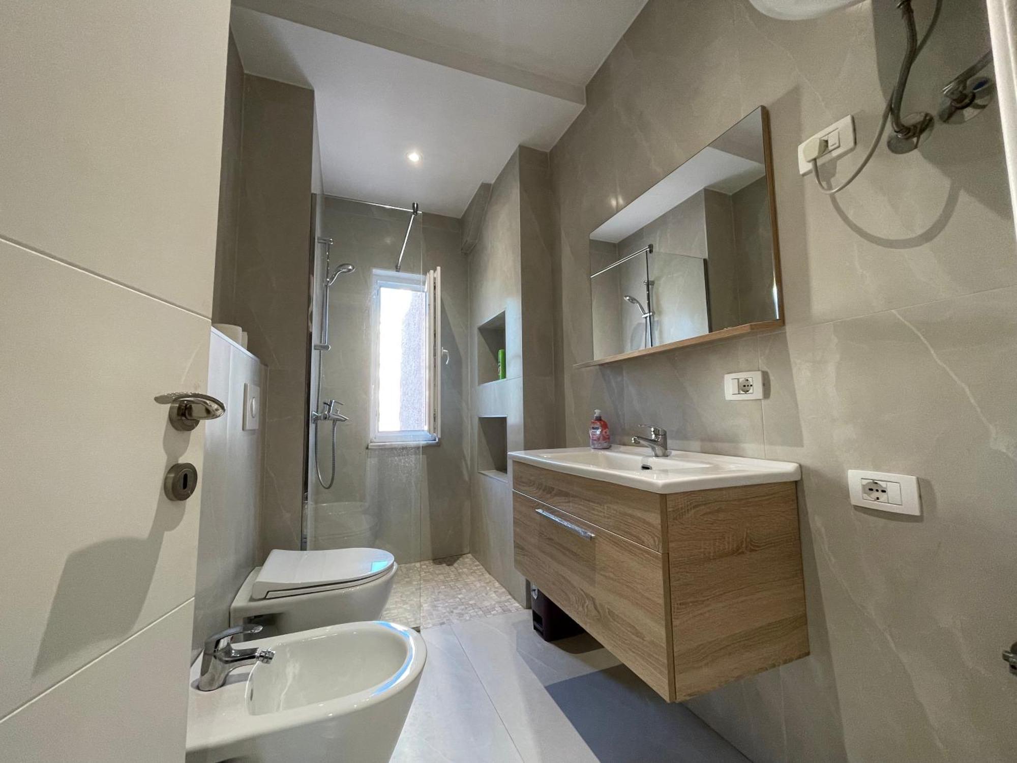 Downtown View Modern Apartment ติรานา ภายนอก รูปภาพ