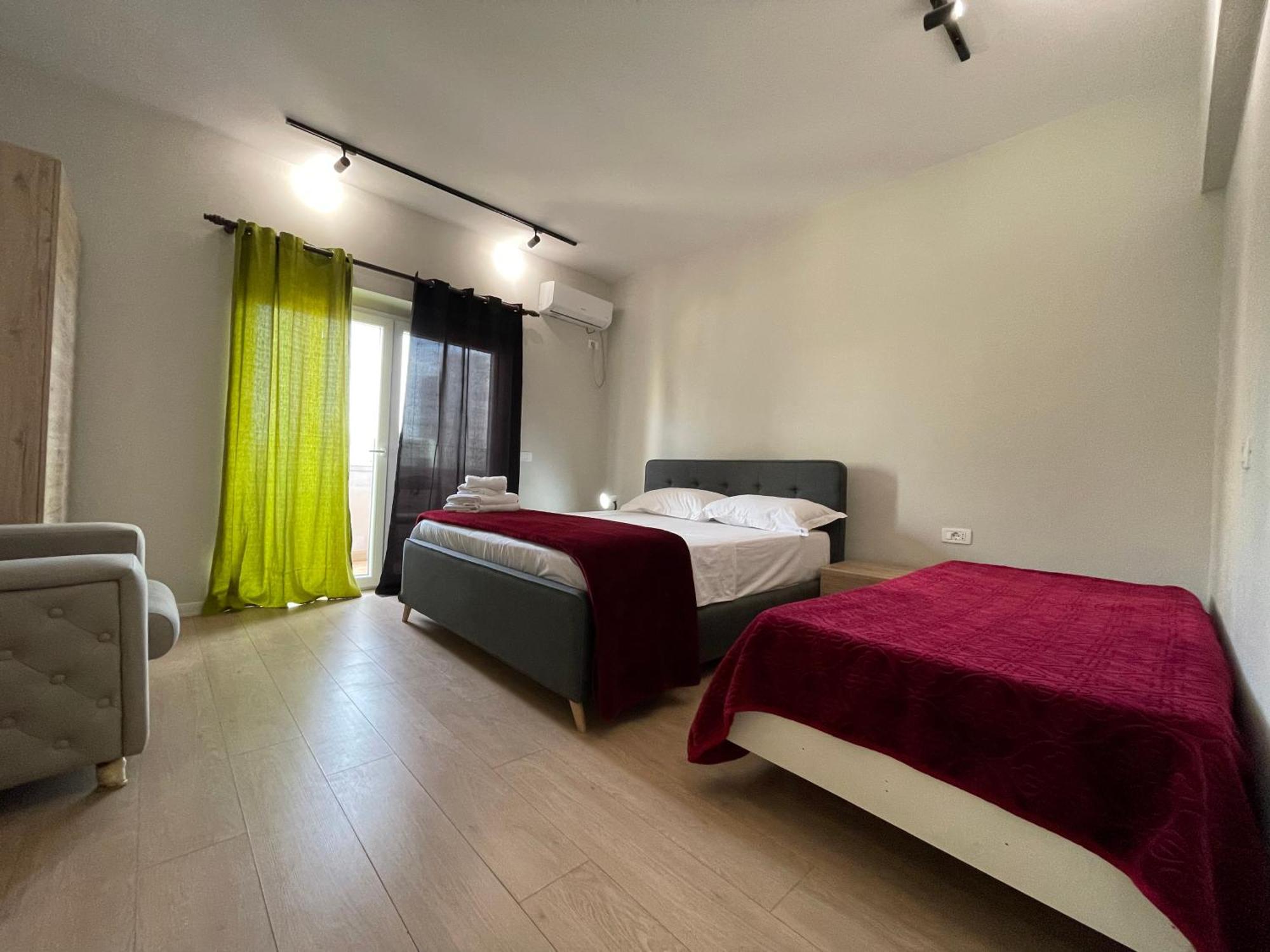 Downtown View Modern Apartment ติรานา ภายนอก รูปภาพ